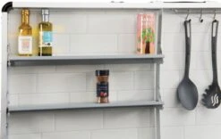 Outwell Magante Campingkeuken - Grijs 9 Outwell Magante Campingkeuken - Grijs -Uitrusting Voor Buiten 1068 1900 5709388129598 magante keukentafel feature photo16