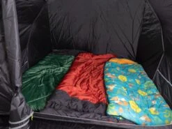 Kampa Brean 3 Tunneltent - 3 Persoons 8 Kampa Brean 3 Tunneltent - 3 Persoons -Uitrusting Voor Buiten brean3 11 1