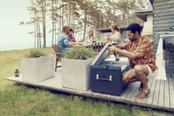 Dometic CFX3 75DZ Compressor Koelbox - 74 Liter -Uitrusting Voor Buiten dometic cfx3 bbq dinner friends drinks resultaat