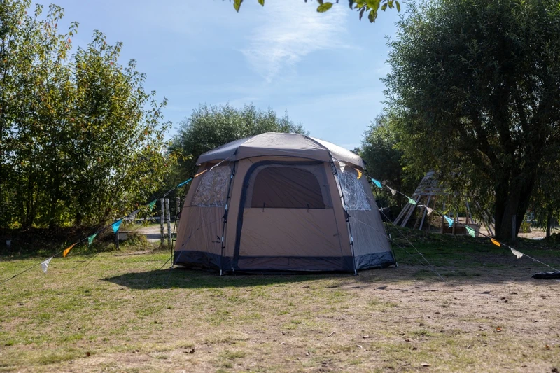 Easy Camp Moonlight Yurt 6 familietent - 6 persoons Easy Camp Moonlight Yurt 6 Familietent - 6 Persoons -Uitrusting Voor Buiten easy camp moonlight yurt 6 familietent 10